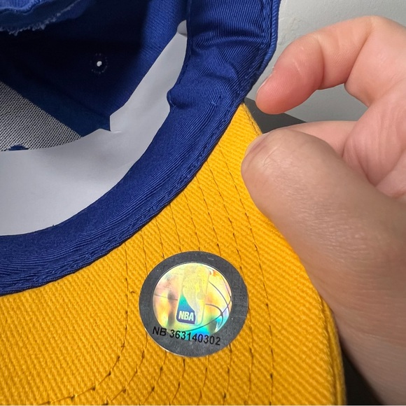 AUTOGRAPHED Golden State Warriors Adonal Foyle Rare Hat Collectors Item NEW - Picture 12 of 12